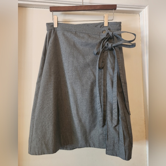 Damson Madder Kat Kilt - Size 14 UK - Picture 1 of 4